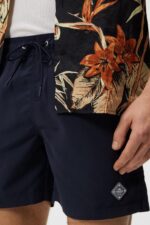 Banks Solid Swim Trunks Navy Men J.Lindeberg Clothing 66XF1116
