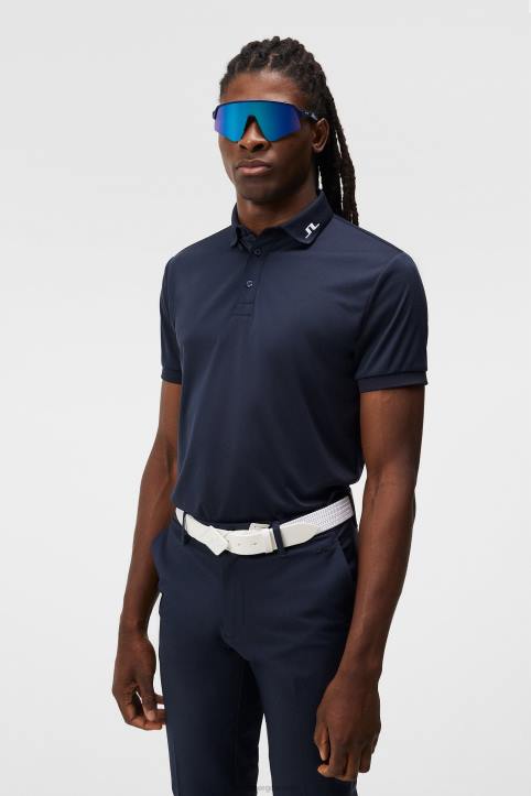 cornell_polo_navy_men_j_lindeberg_clothing_66xf16.jpg Cornell Polo Navy Men J.Lindeberg Clothing 66XF16 - Image 1