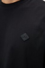 Hale Logo Patch T-shirt Black Men J.Lindeberg Clothing 66XF932 - Image 4