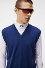 Liam Knitted Vest Estate Blue Men J.Lindeberg Clothing 66XF545 - Image 3