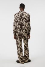 Playa Printed Tencel Shirt Delicioso Men J.Lindeberg Clothing 66XF1149 - Image 2