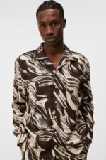 Playa Printed Tencel Shirt Delicioso Men J.Lindeberg Clothing 66XF1149 - Image 4